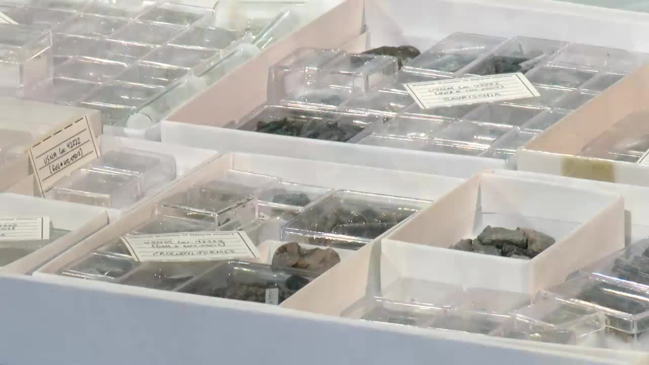 Thumbnail image for Smithsonian Science How?